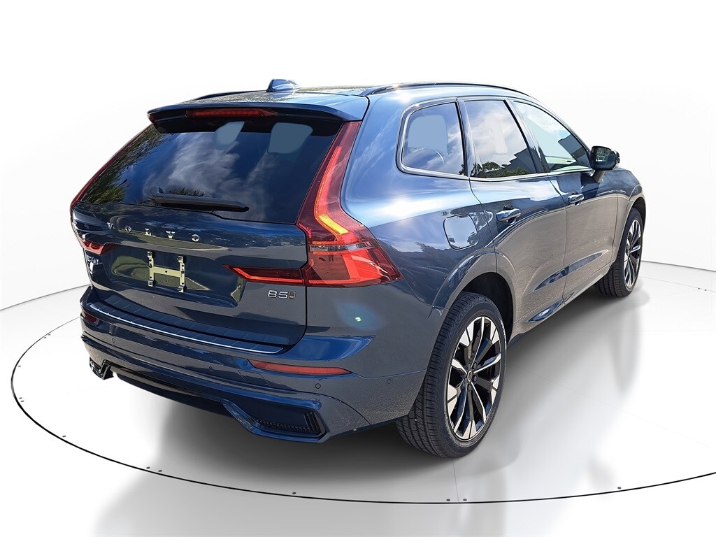 New 2026 Volvo XC60 B5 Plus SUV