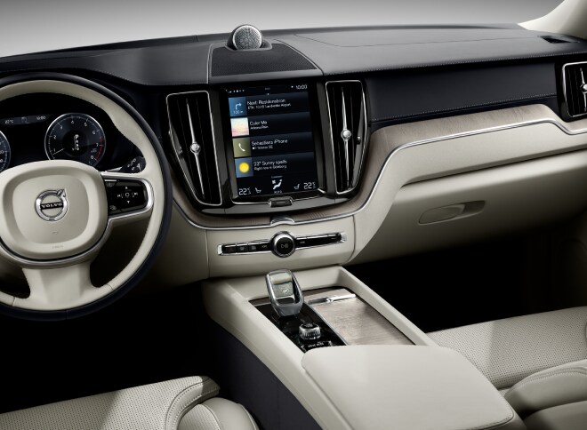 Acura RDX vs. Volvo XC60 Features