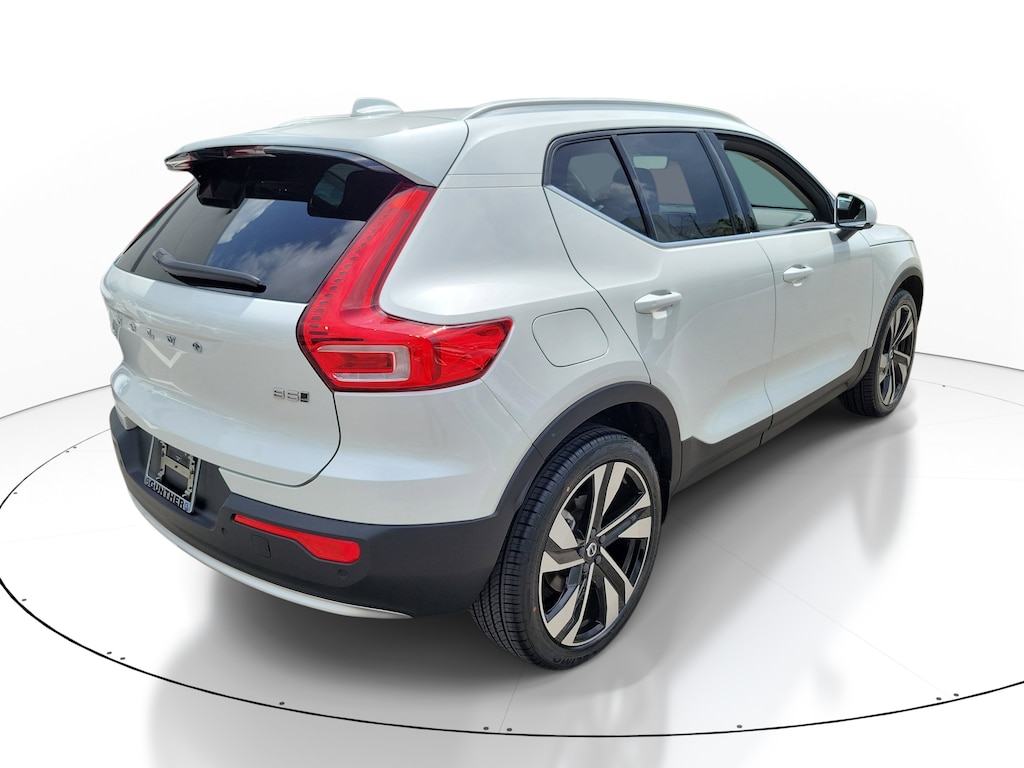 Certified 2023 Volvo XC40 B5 AWD Plus Bright SUV