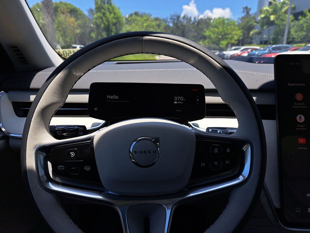 2025 Volvo EX90 Ultra - Photo 23