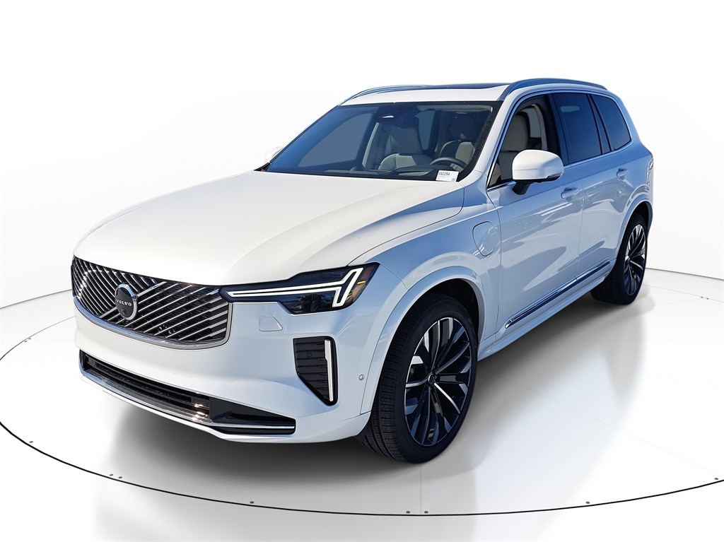 New 2026 Volvo XC90 plug-in hybrid T8 Ultra 7-Seater SUV