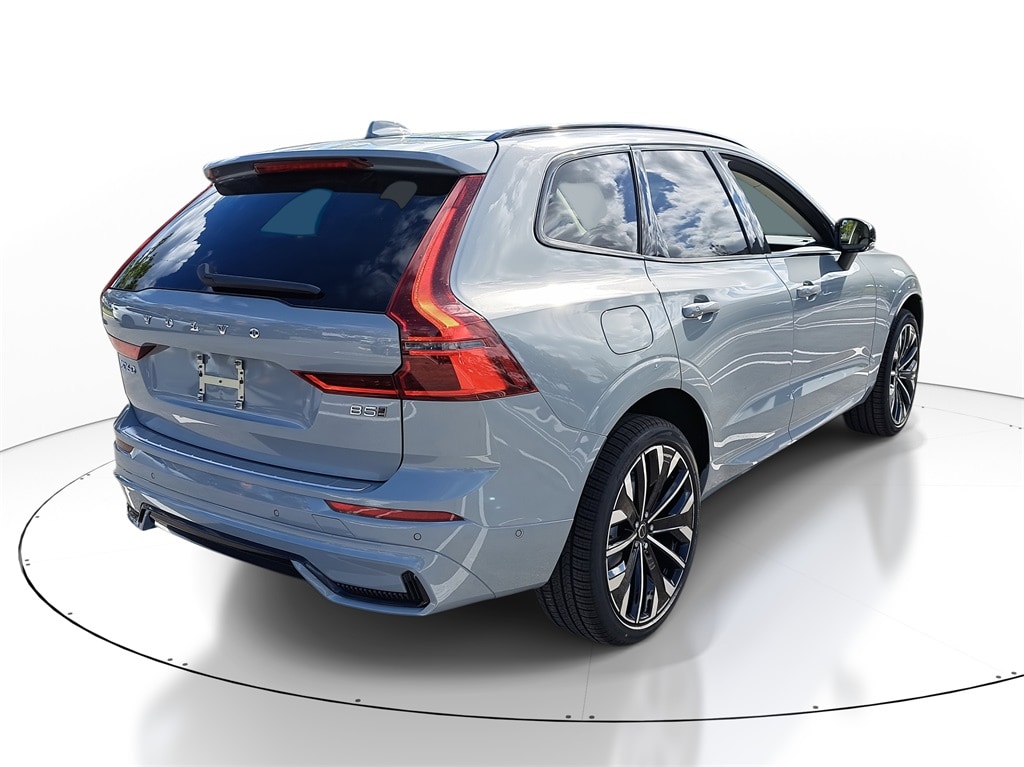 New 2026 Volvo XC60 B5 Ultra SUV