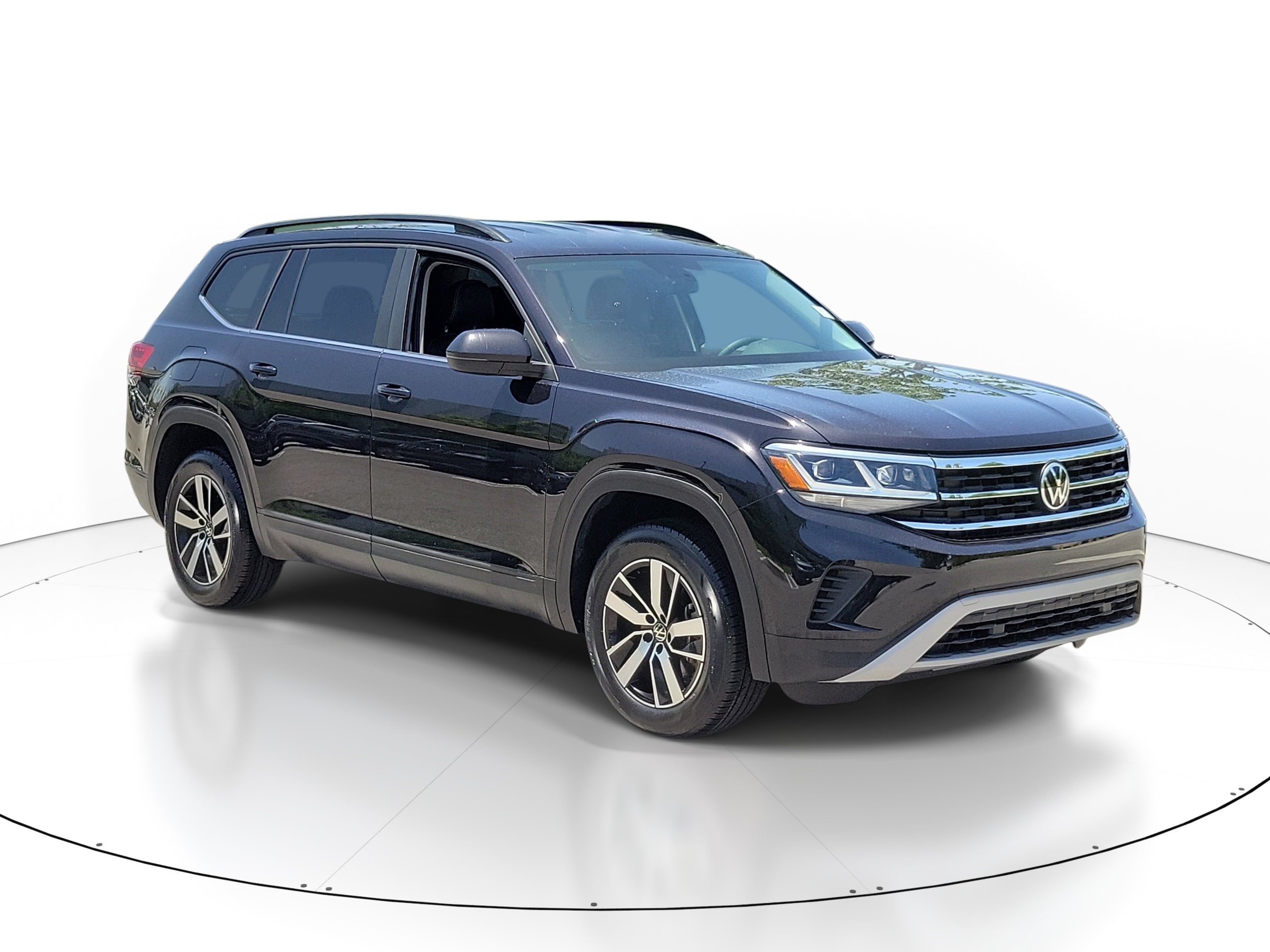2022 Volkswagen Atlas SE - Photo 1