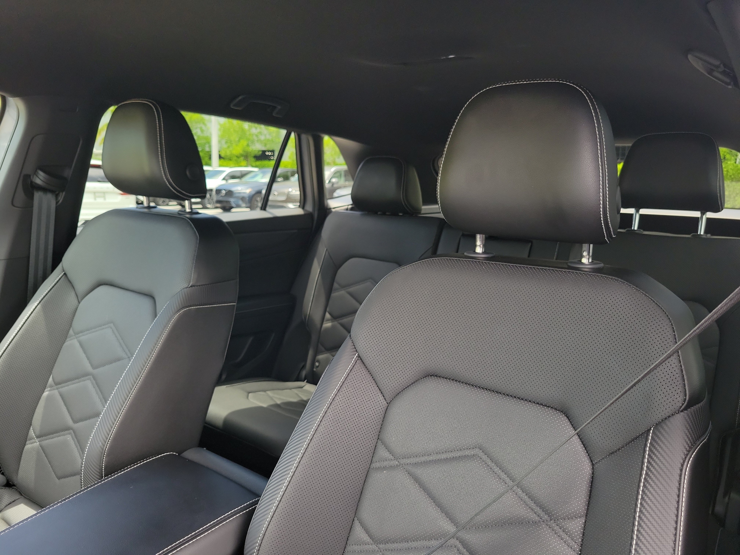 2024 Volkswagen Atlas Cross Sport SE - Photo 19