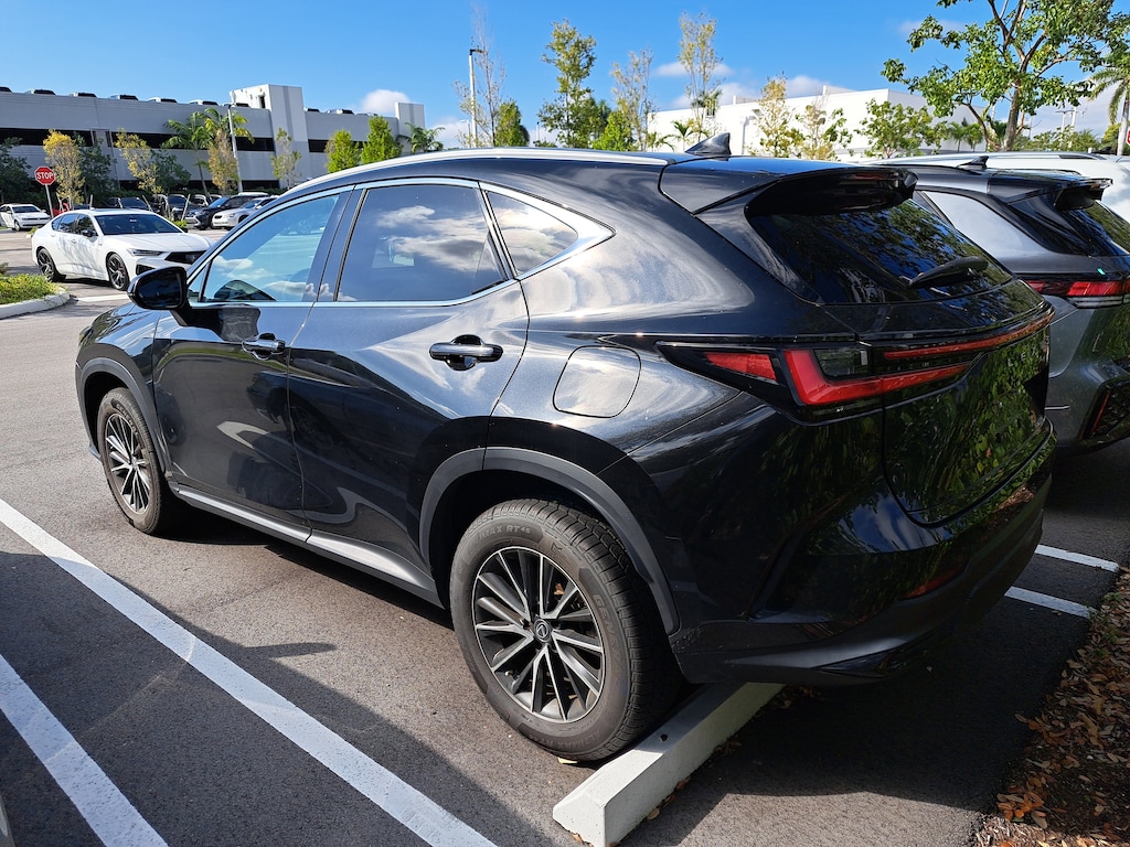Used 2023 Lexus NX 250 SUV