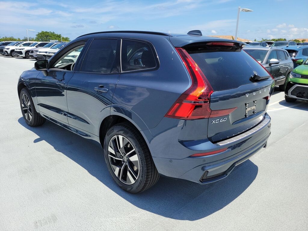 New 2026 Volvo XC60 B5 Plus SUV