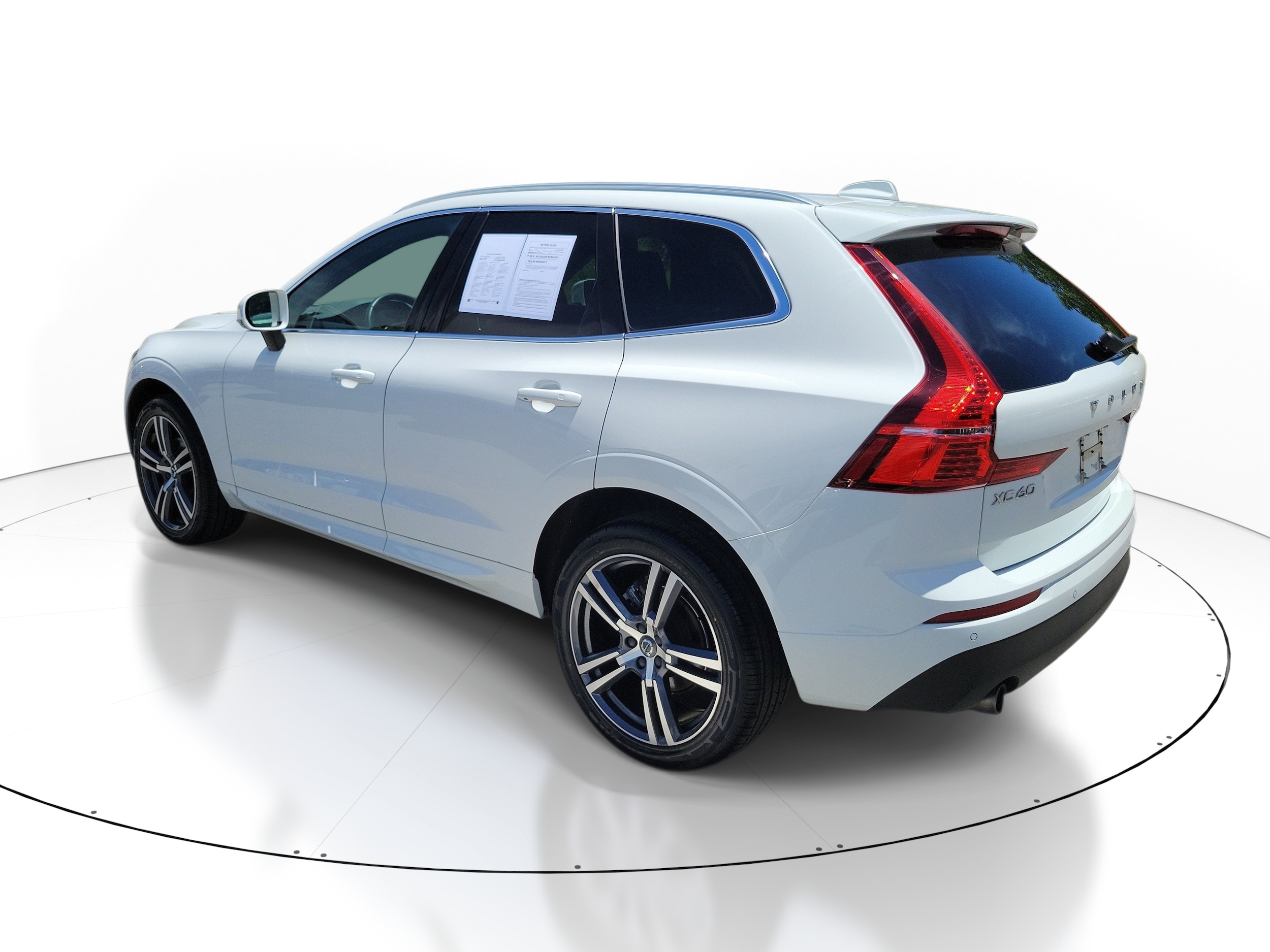 2021 Volvo XC60 Momentum - Photo 3