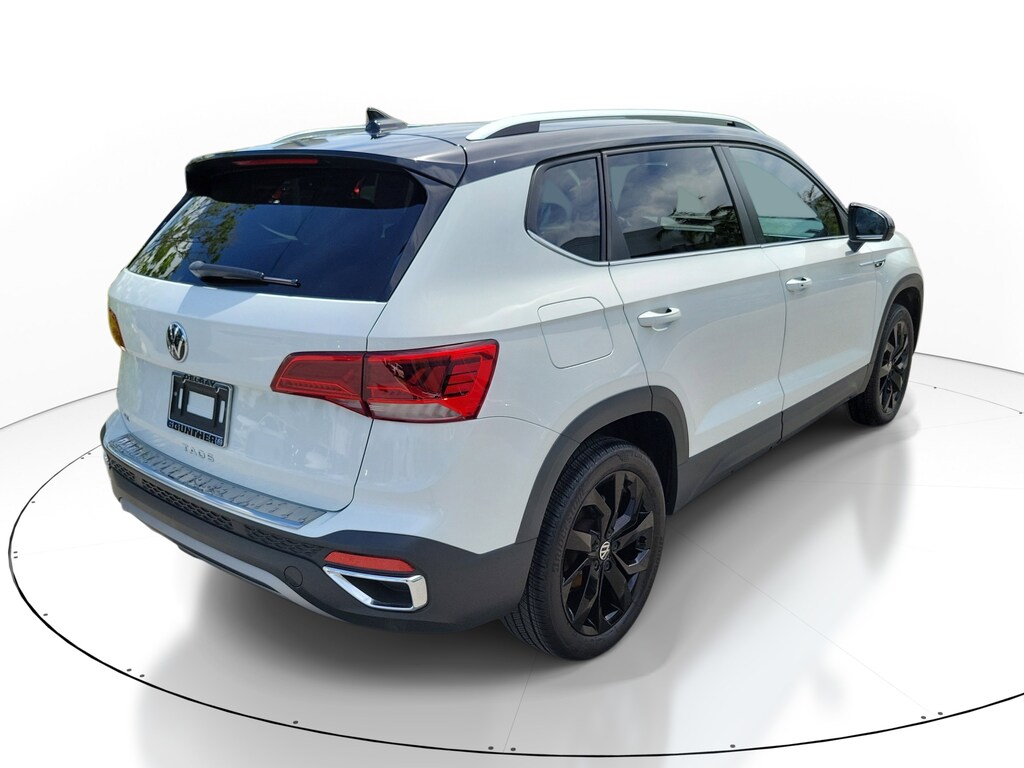 Used 2024 Volkswagen Taos 1.5T SE SUV