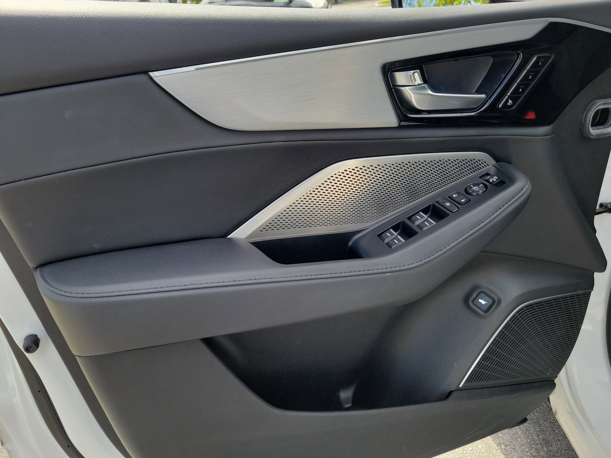 2024 Acura MDX Base - Photo 17