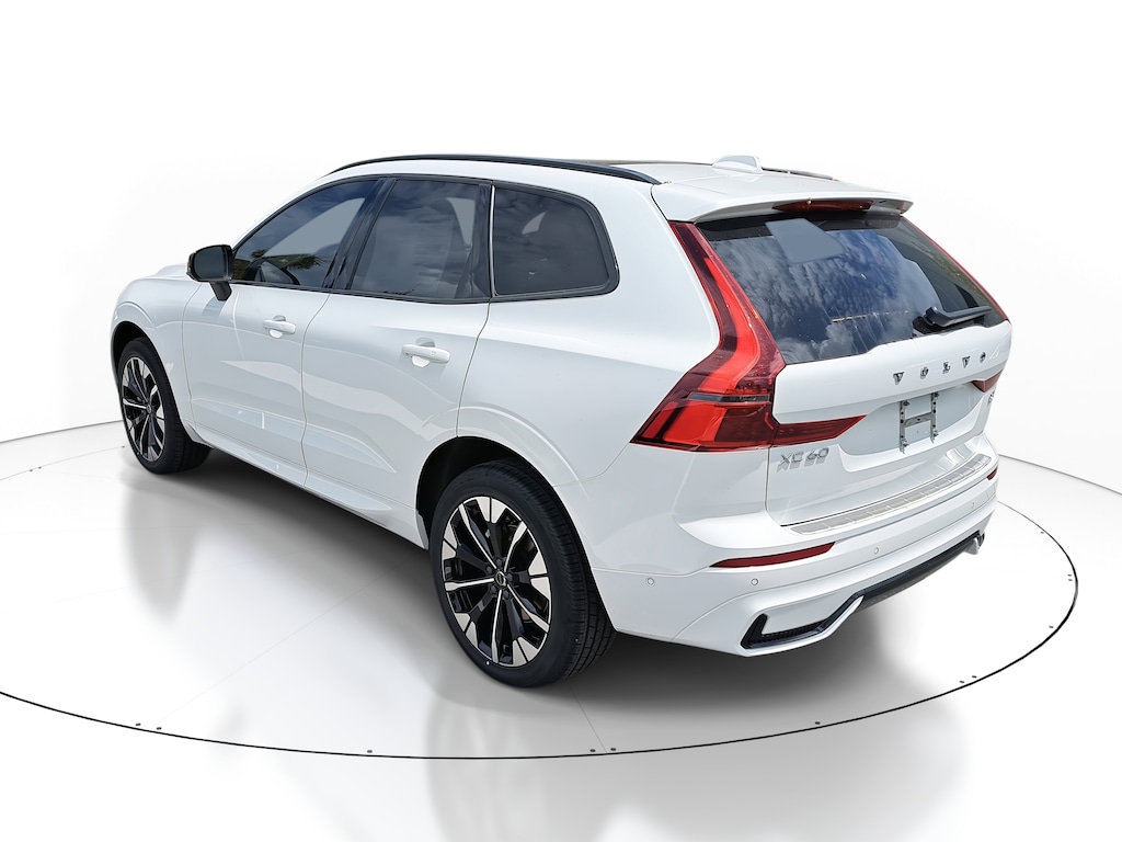 New 2026 Volvo XC60 B5 Plus SUV