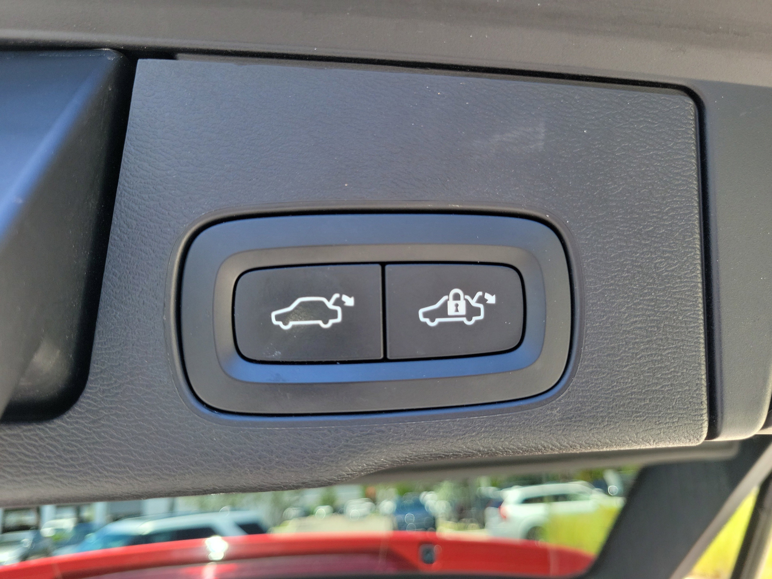 2019 Volvo XC60 Momentum - Photo 8