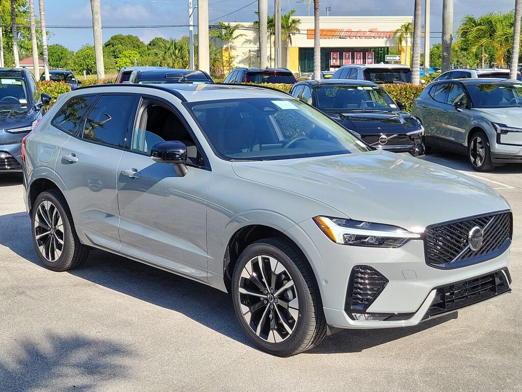 New 2026 Volvo XC60 B5 Plus SUV
