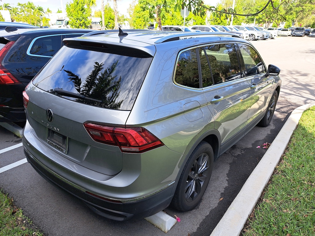 Used 2022 Volkswagen Tiguan 2.0T SE SUV