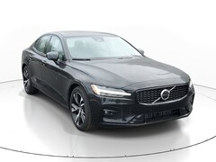 2025 Volvo S60 B5 Core Sedan