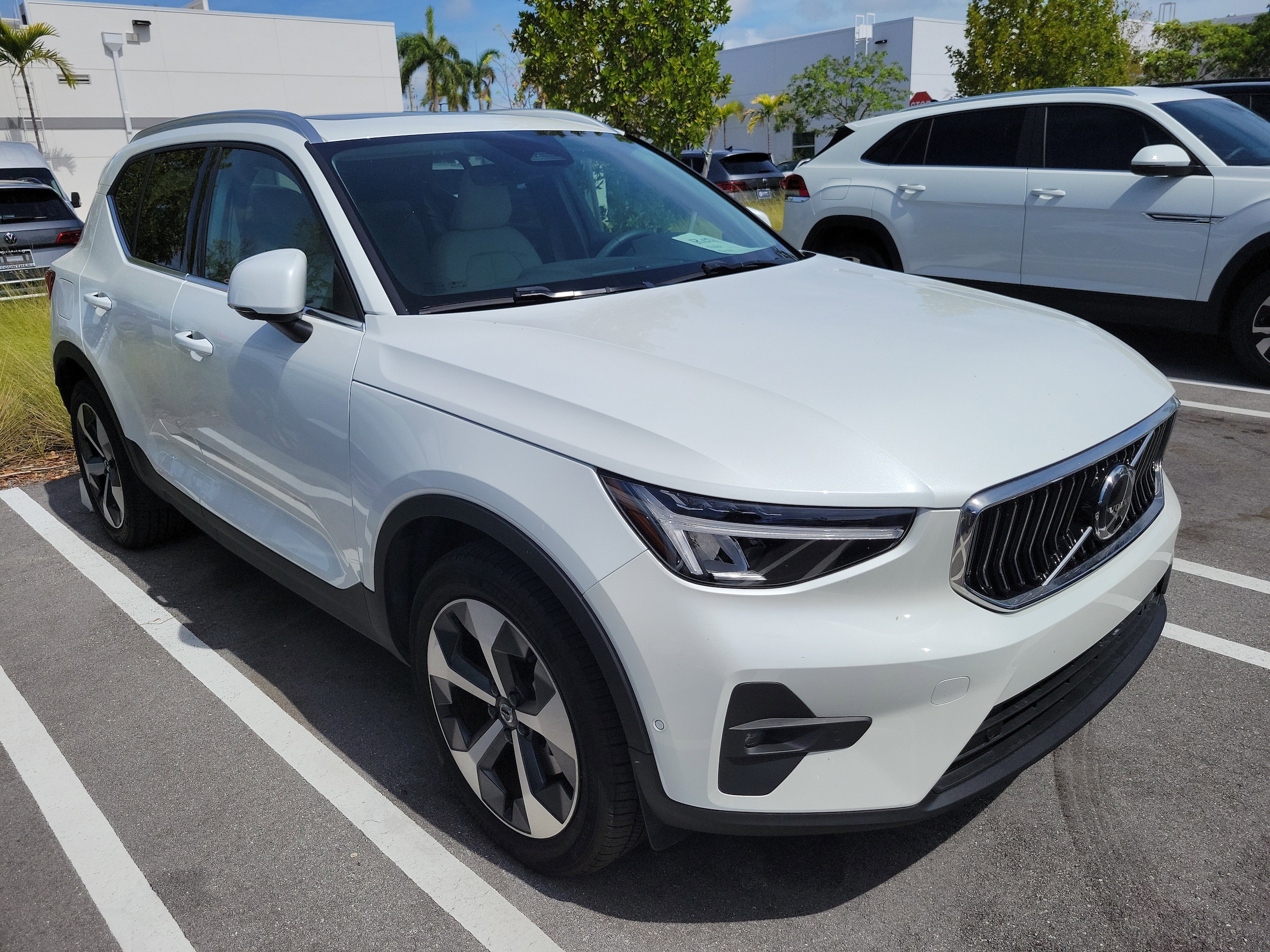 2024 Volvo XC40