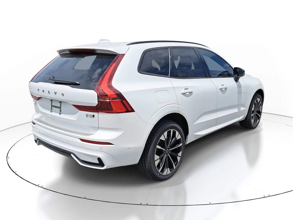 New 2026 Volvo XC60 B5 Plus SUV