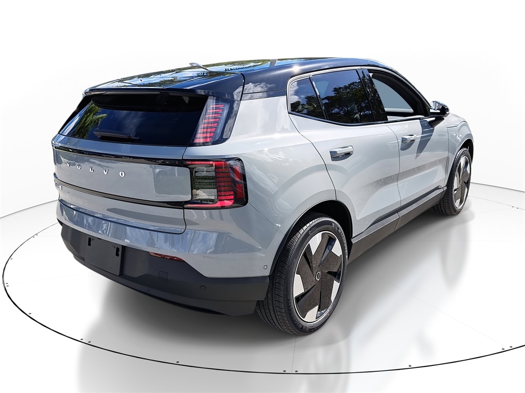 New 2026 Volvo EX30 Twin Motor Ultra SUV