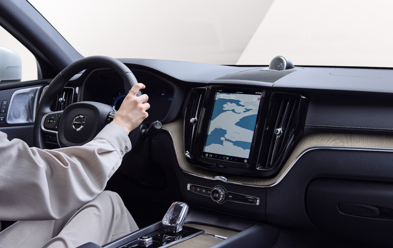 Volvo XC60 Recharge interior design