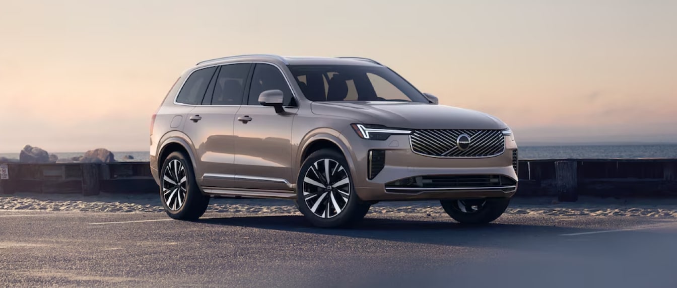 Volvo XC90 Plug-In Hybrid Exterior