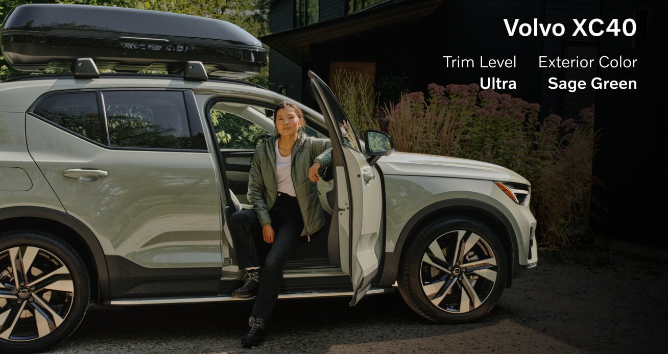 2026 Volvo XC40 Interior