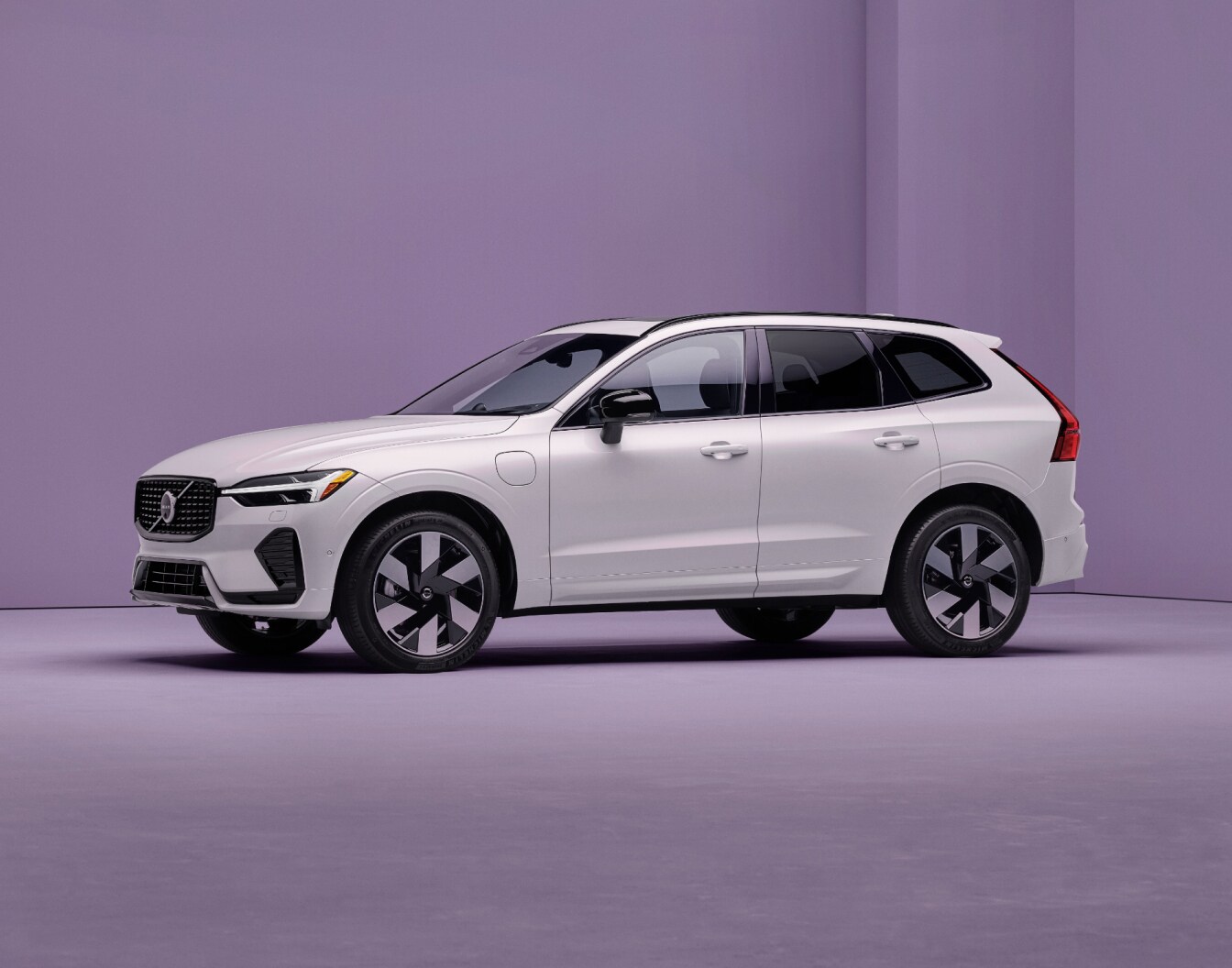 Volvo XC60 Recharge exterior design