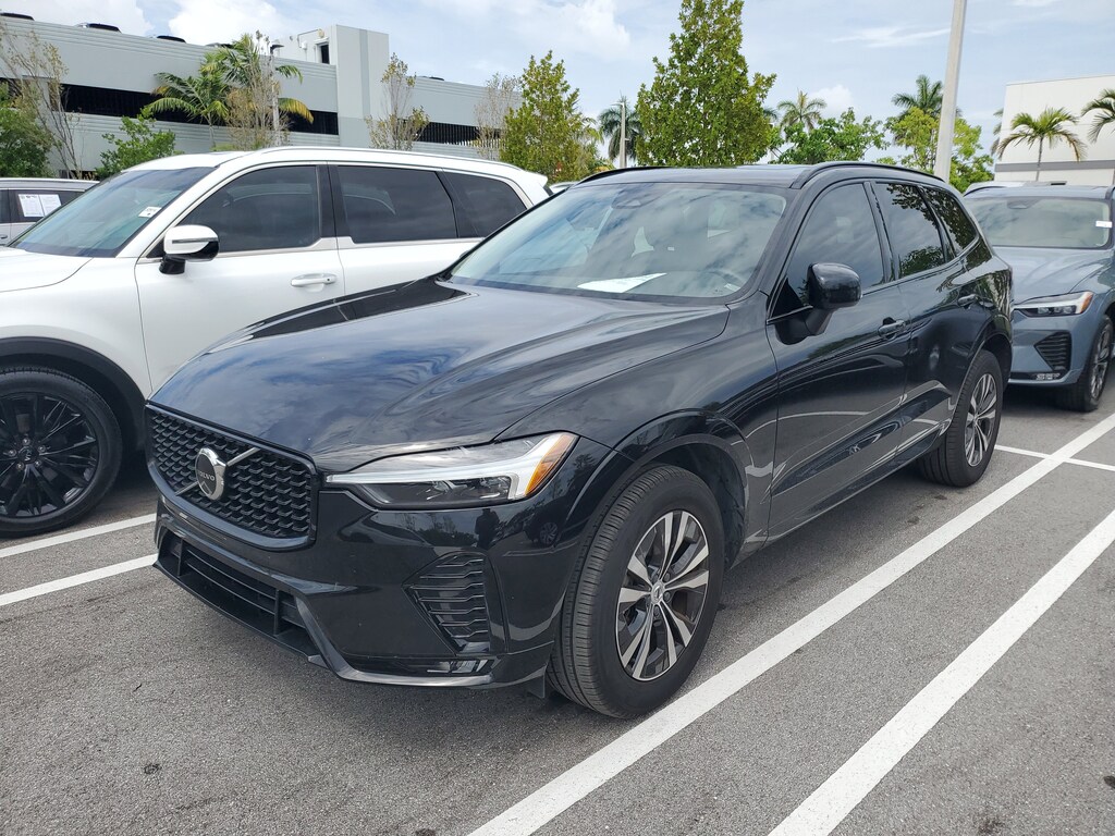 Used 2024 Volvo XC60 B5 Core Dark SUV