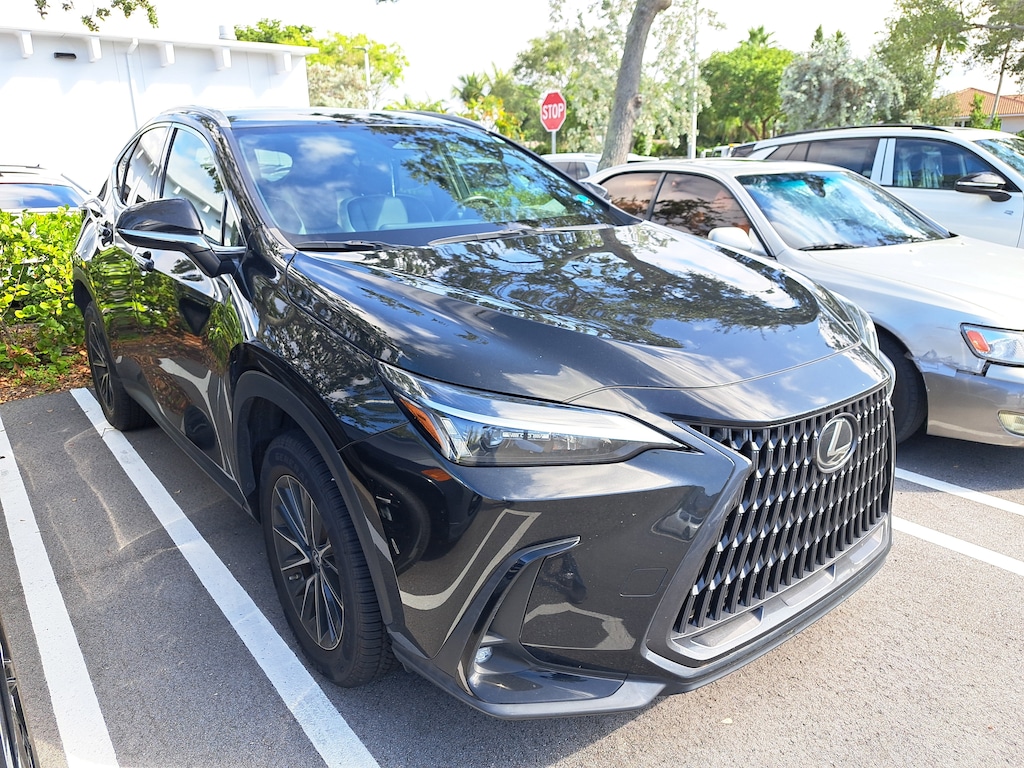 Used 2023 Lexus NX 250 SUV
