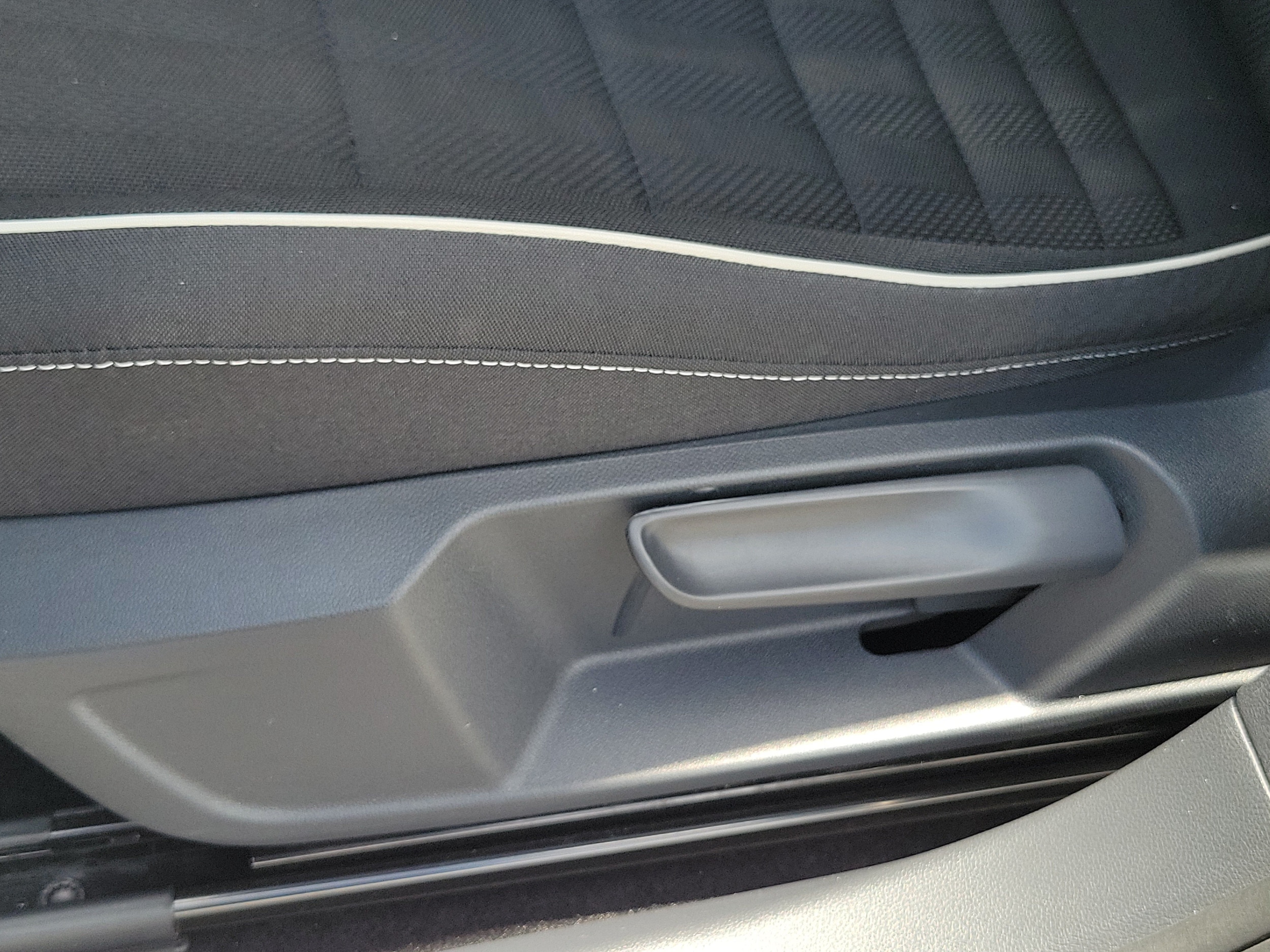 2023 Volkswagen Jetta Sport - Photo 23