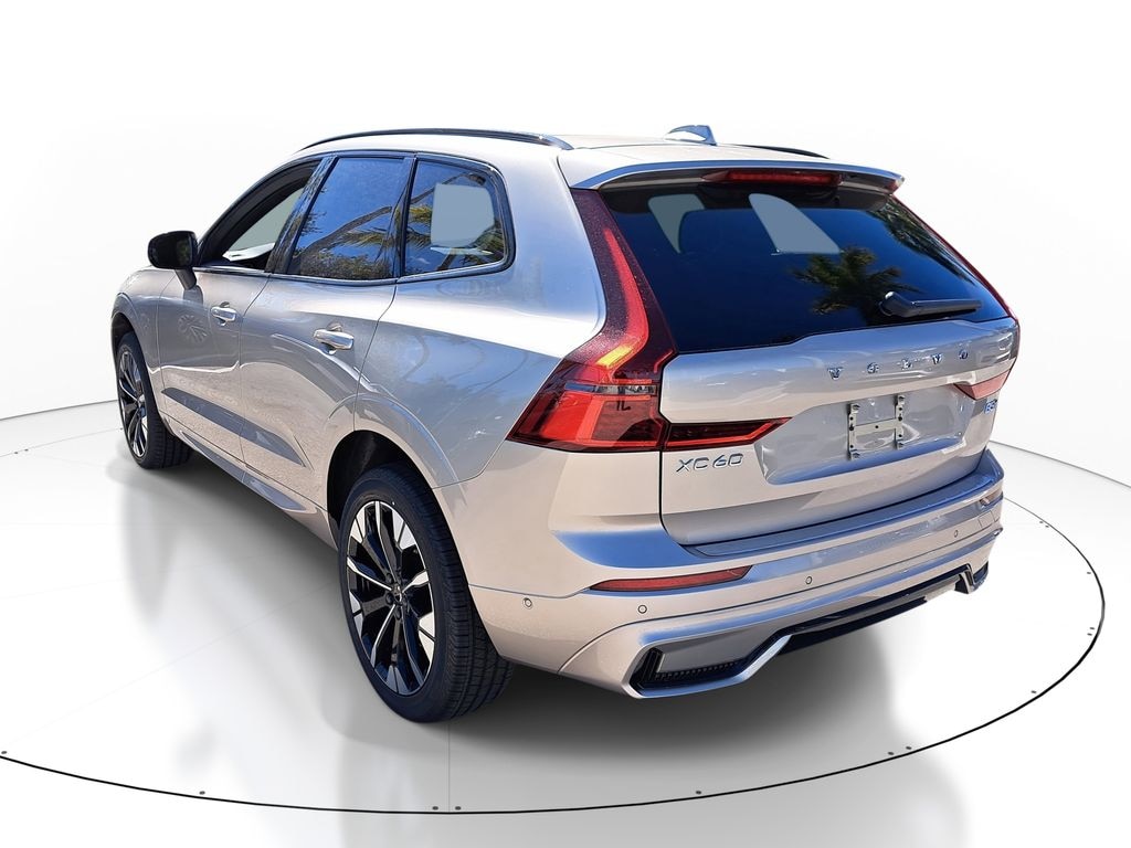 New 2026 Volvo XC60 B5 Plus SUV