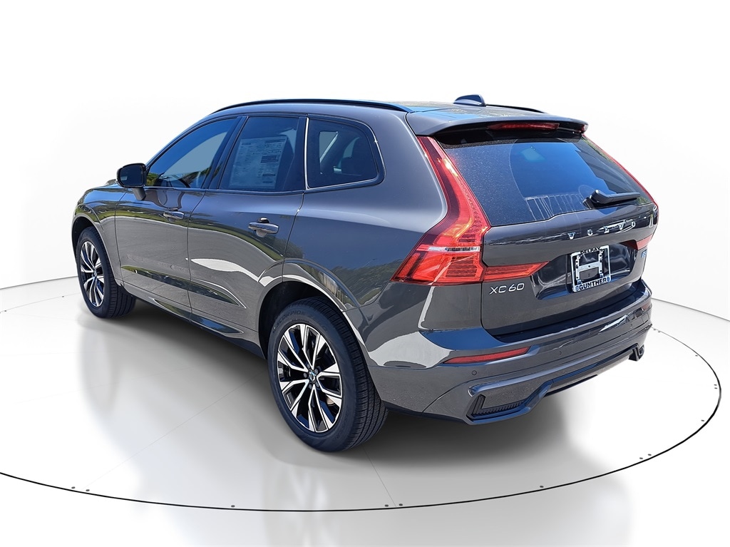 New 2025 Volvo XC60 B5 Core SUV