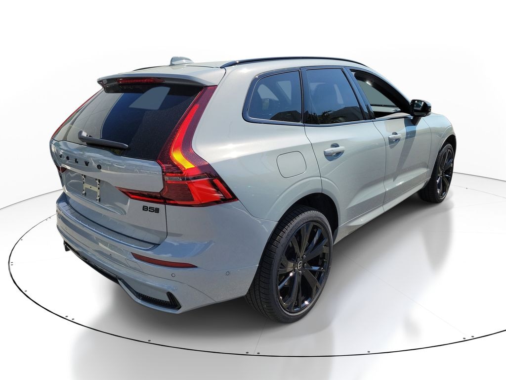 New 2026 Volvo XC60 B5 Ultra Black Edition SUV