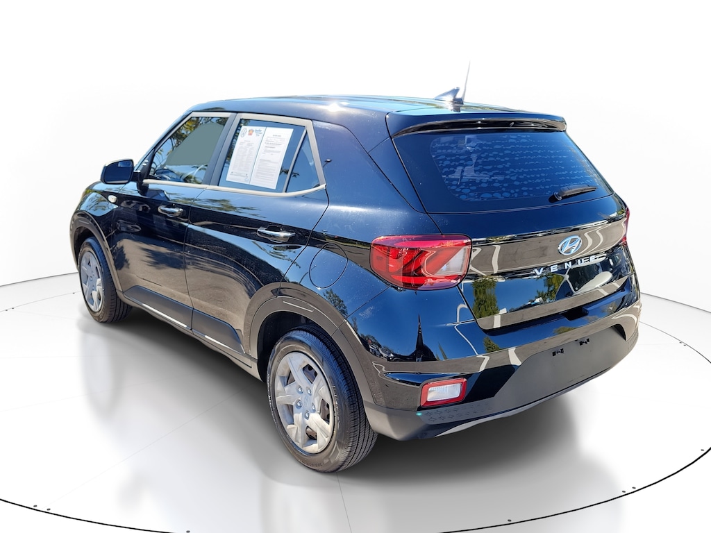 Used 2020 Hyundai Venue SE SUV