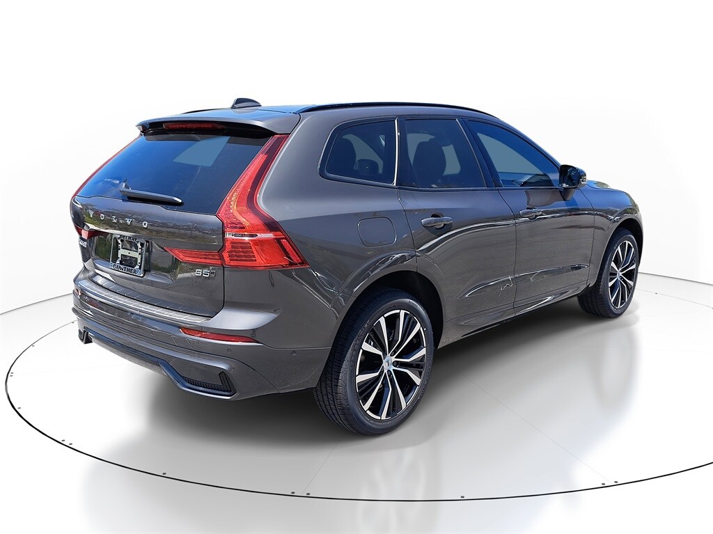 New 2025 Volvo XC60 B5 Plus SUV