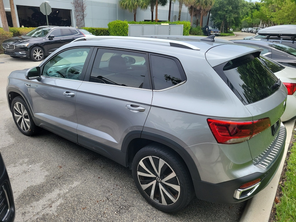Used 2023 Volkswagen Taos 1.5T SE SUV