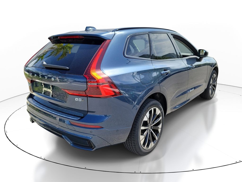 New 2026 Volvo XC60 B5 Plus SUV