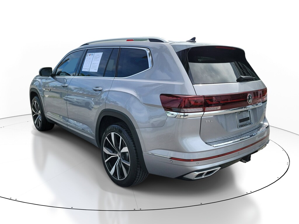 Used 2024 Volkswagen Atlas 2.0T SEL Premium R-Line SUV