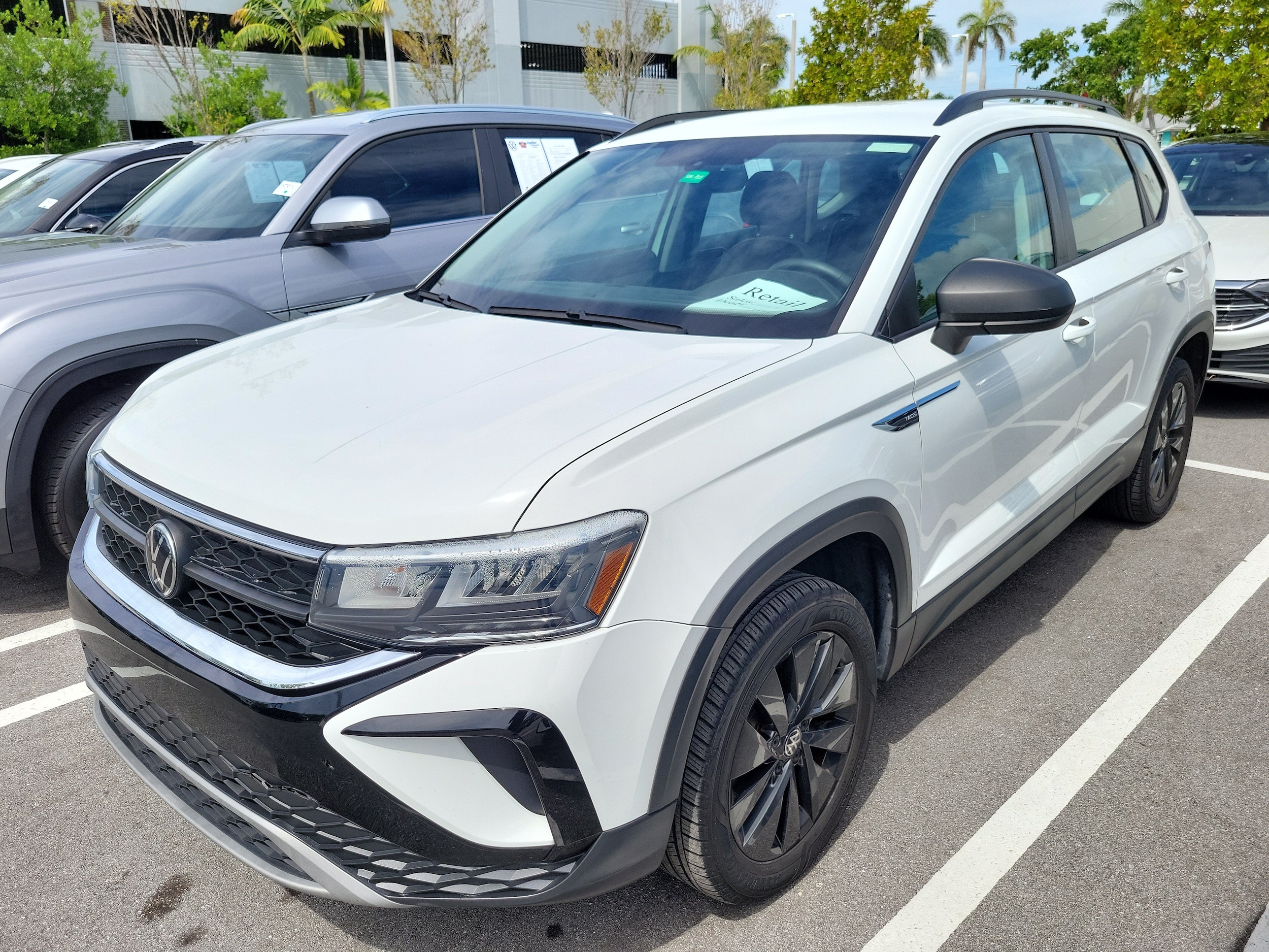 2023 Volkswagen Taos S - Photo 2
