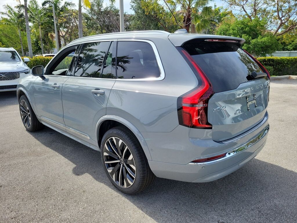 New 2026 Volvo XC90 plug-in hybrid T8 Plus 7-Seater SUV