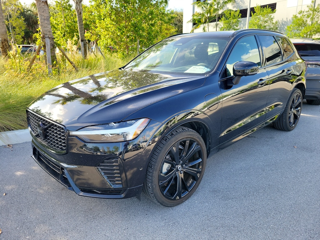 Certified 2024 Volvo XC60 plug-in hybrid T8 Ultimate Black Edition SUV