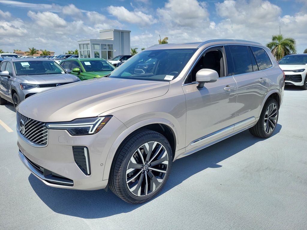 New 2026 Volvo XC90 B5 Plus 7-Seater SUV