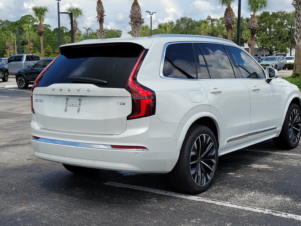 New 2026 Volvo XC90 plug-in hybrid T8 Plus 7-Seater SUV
