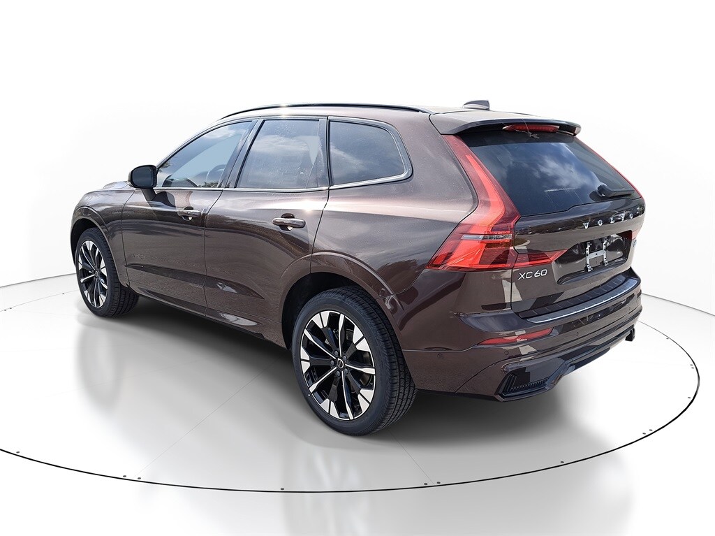 New 2026 Volvo XC60 B5 Plus SUV