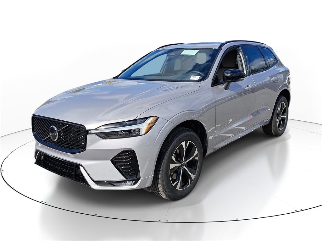 New 2026 Volvo XC60 B5 Core SUV