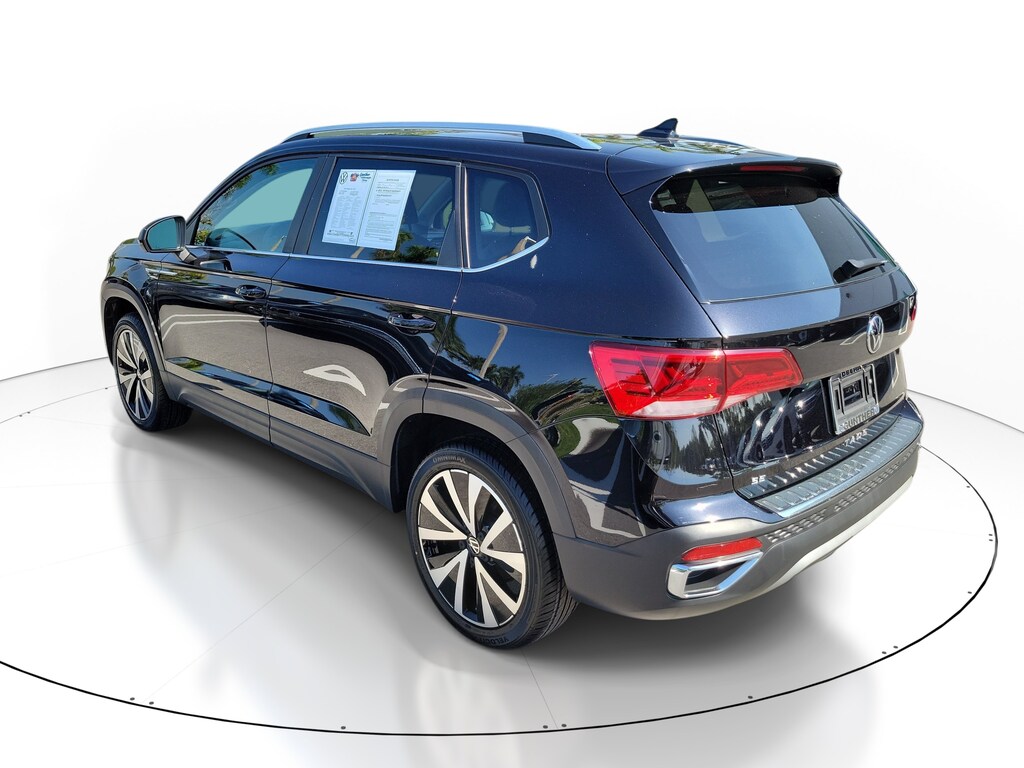 Used 2023 Volkswagen Taos 1.5T SE SUV