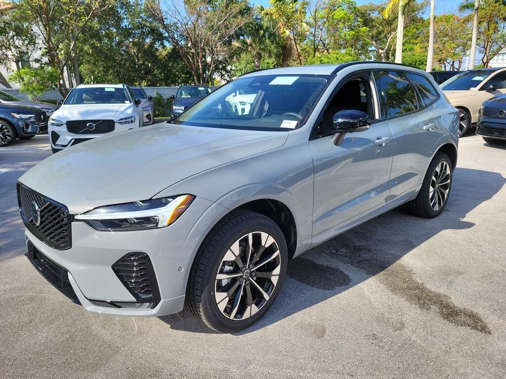 New 2026 Volvo XC60 B5 Plus SUV