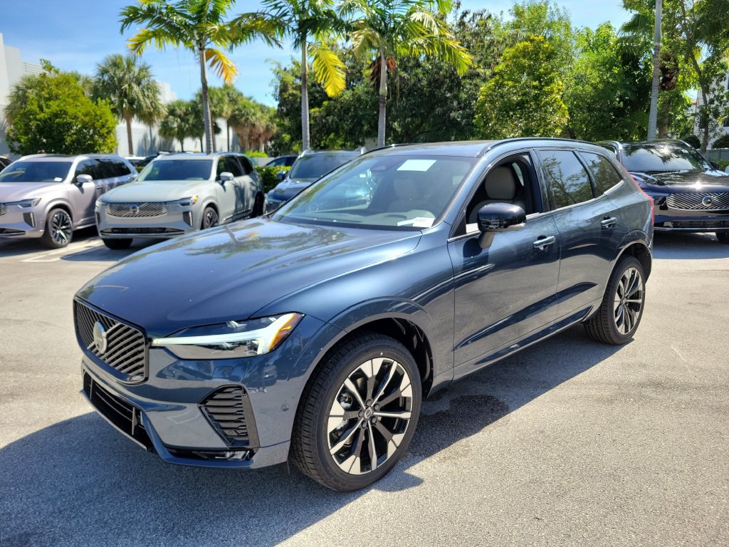 New 2027 Volvo XC60 B5 Plus SUV