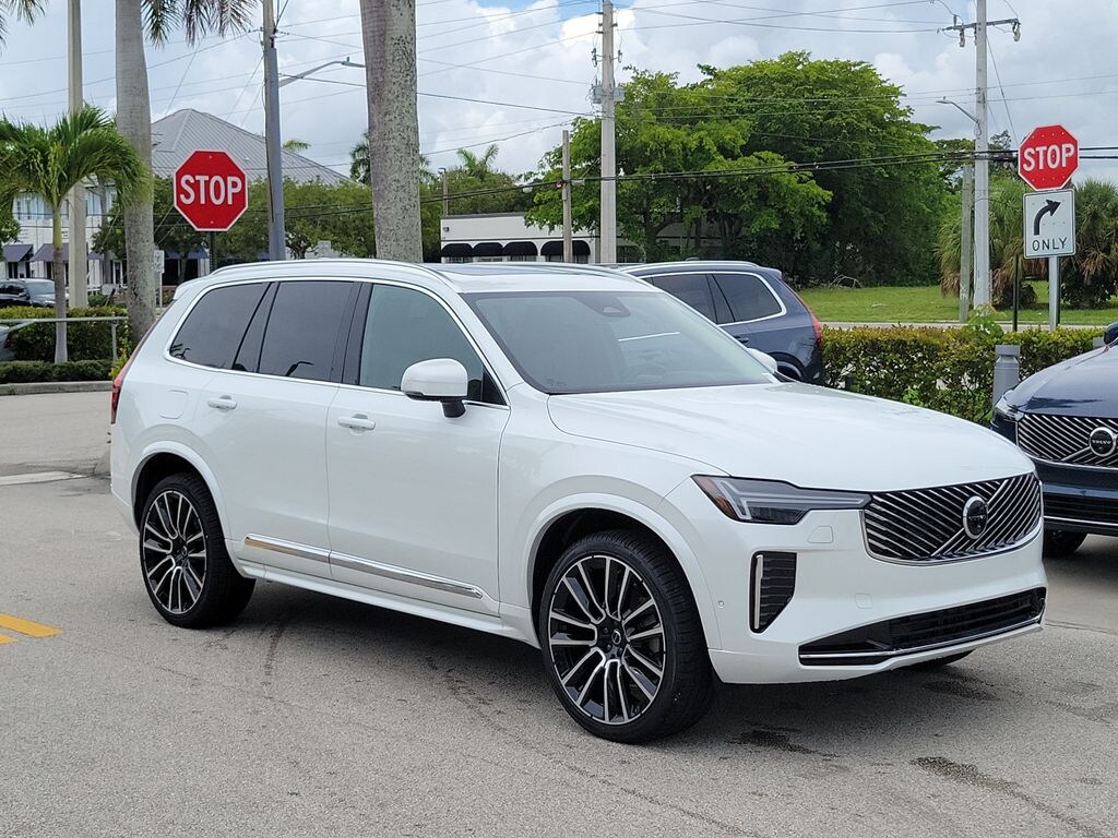 New 2026 Volvo XC90 B6 Ultra 7-Seater SUV