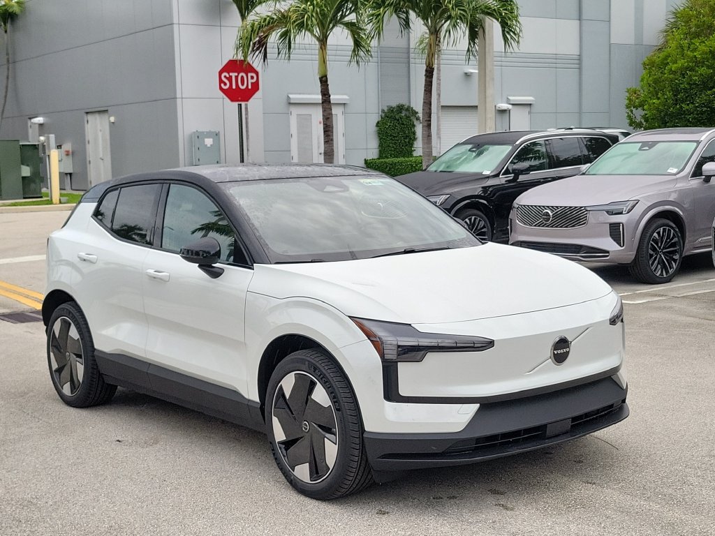 2026 Volvo EX30