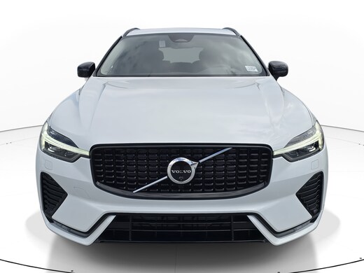 Volvo XC60 Rear View