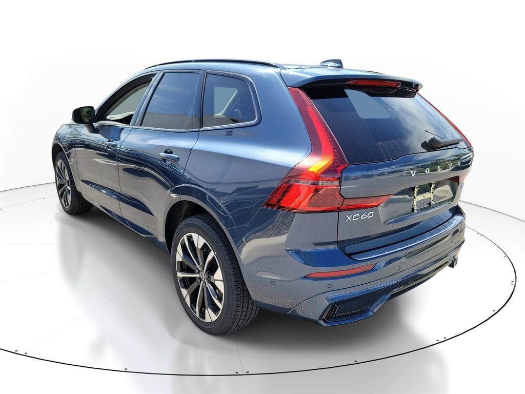 New 2026 Volvo XC60 B5 Plus SUV